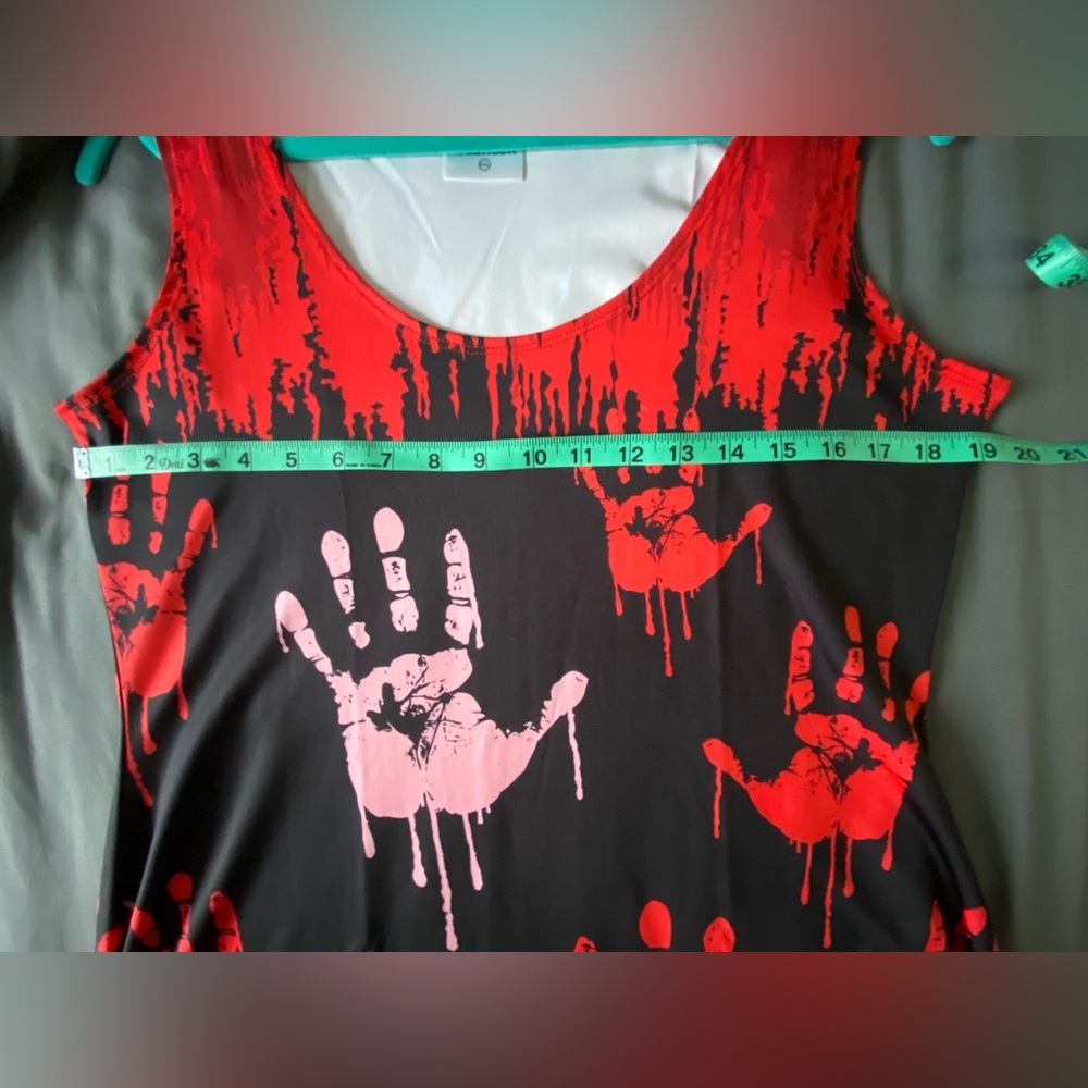 BLOODY HANDPRINT FIT & FLARE PARTY DRESS IN BLACK & RED LIKE NEW - Picture 6 of 9